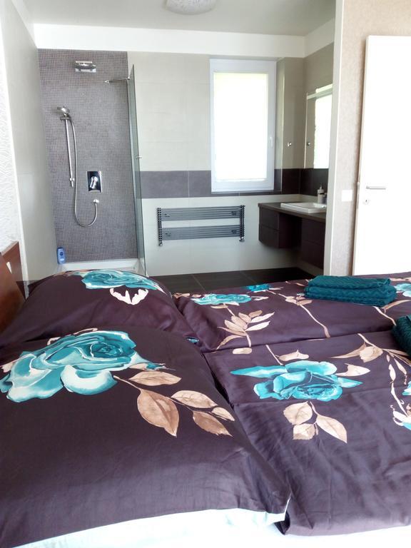 Marcelo Deluxe Apartment Тихань Экстерьер фото