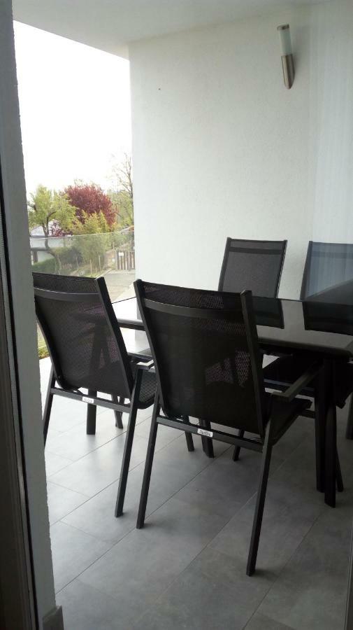 Marcelo Deluxe Apartment Тихань Экстерьер фото